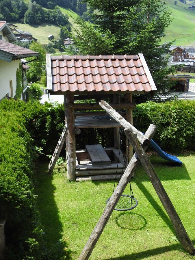グロースアルルBlockhaus Ganschitterアパートメント エクステリア 写真